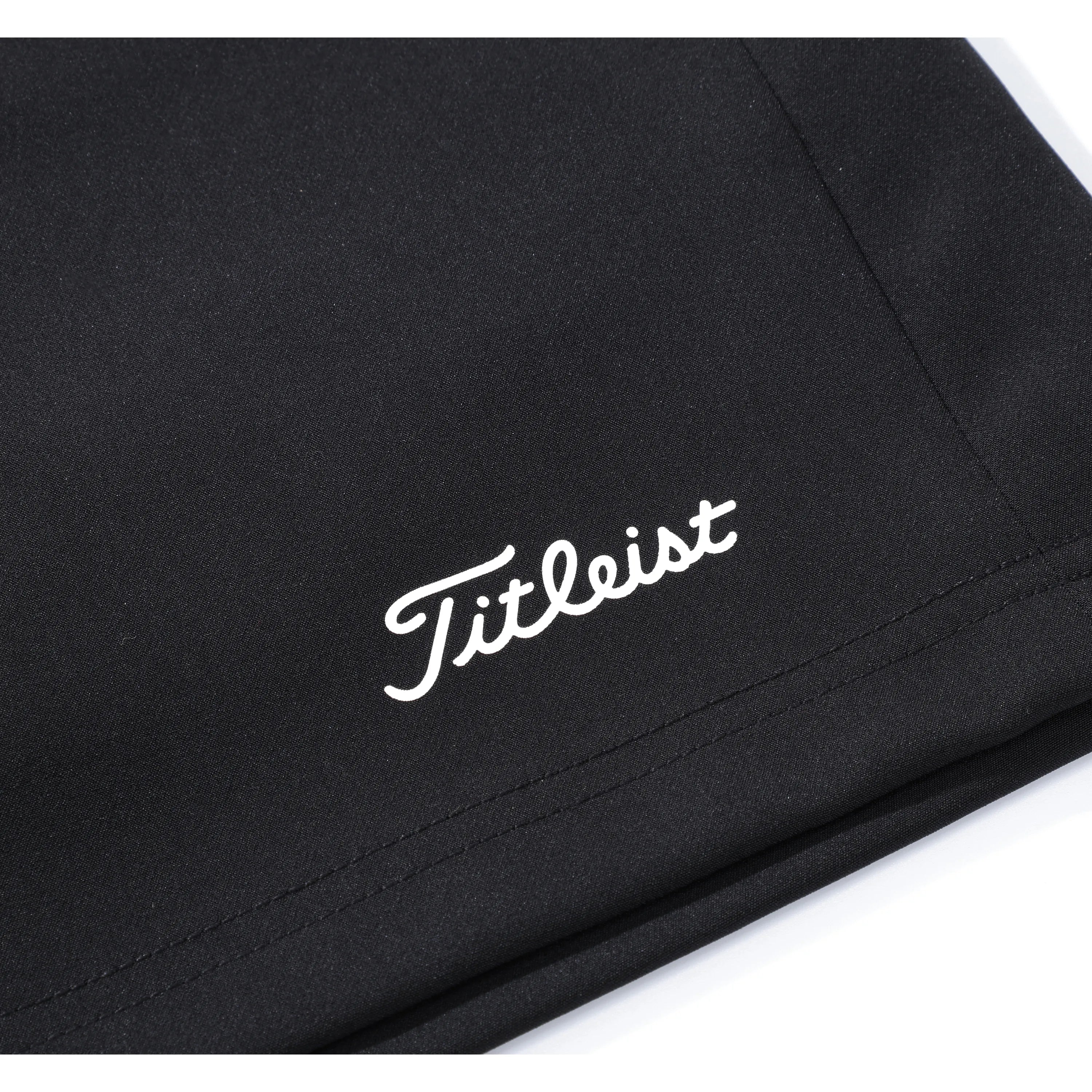 Titleist Tour-Fit high-waisted women's golf skirt with inner compression shorts